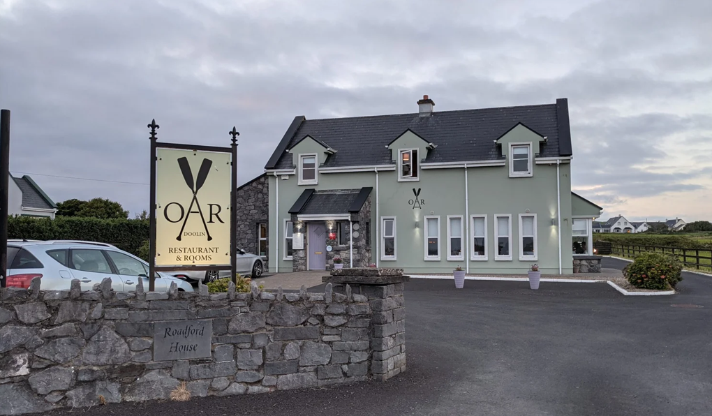 Oar Restaurant and rooms and Accommodation near Cliffs of Moher in Doolin.